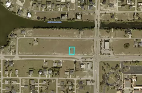 1615 Tropicana Pkwy W, Cape Coral, FL 33993