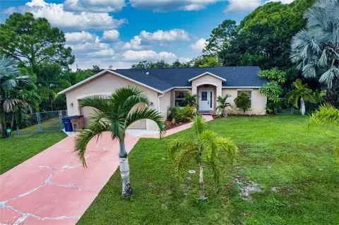 2212 Wayne Ave S, Lehigh Acres, FL 33973