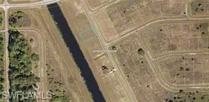 607 Raleigh Dr, Labelle, FL 33935