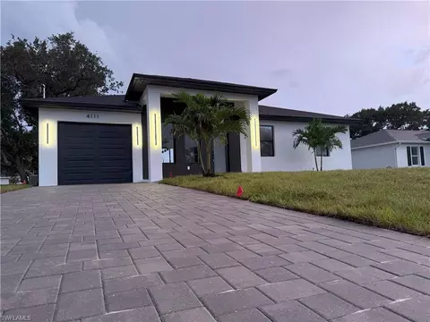 4111 11th St SW, Lehigh Acres, FL 33976