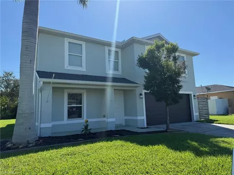1825 SW 3rd Pl, Cape Coral, FL 33991