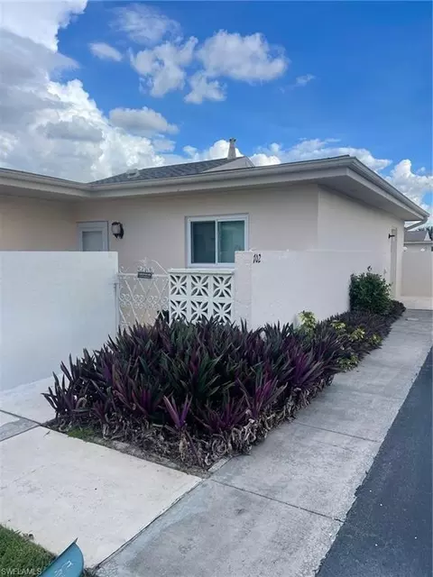 702 Joel Blvd, Lehigh Acres, FL 33936