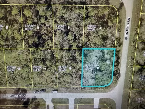 522 Sargent St, Lehigh Acres, FL 33972