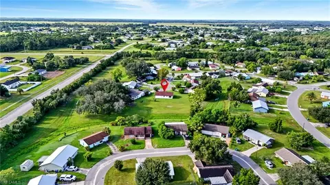 View/Area - 2008 Clipper Ct, Labelle, FL 33935 photo 7 of 11