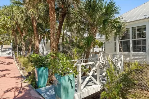 114 Useppa Is #A, Captiva, FL 33924 photo 3
