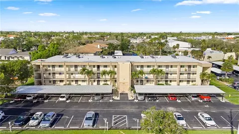2111 Barkeley Ln #19, Fort Myers, FL 33907