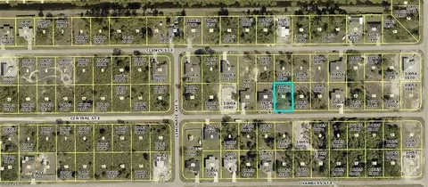751 Central St E, Lehigh Acres, FL 33974 photo 2