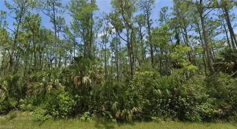 184 Greenbriar Blvd, Lehigh Acres, FL 33972