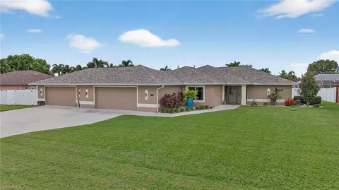624 SE 23rd Ter, Cape Coral, FL 33990