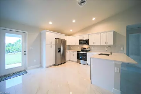 509 Hurd Ave S, Lehigh Acres, FL 33974
