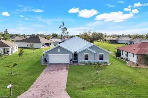 566 Corrientes Cir, Punta Gorda, FL 33983