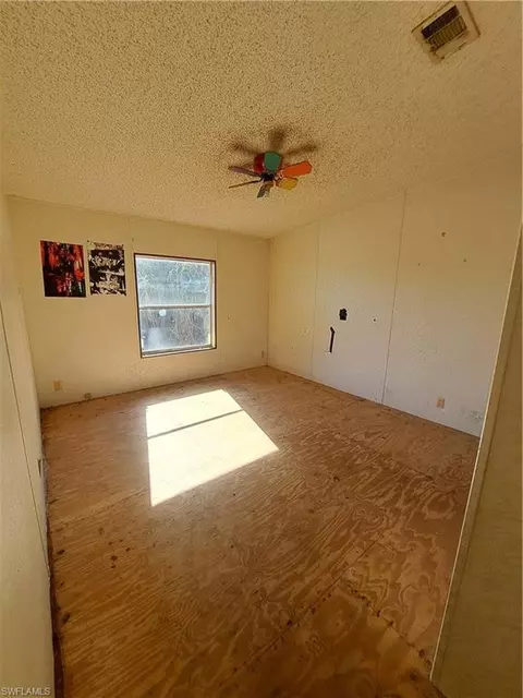1114 Kidd Ln, Moore Haven, FL 33471 photo 18