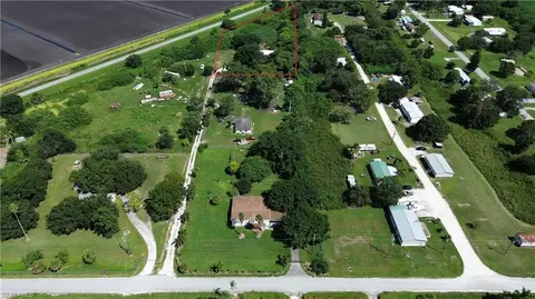 1114 Kidd Ln, Moore Haven, FL 33471 photo 2