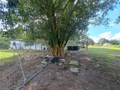 1114 Kidd Ln, Moore Haven, FL 33471 photo 7