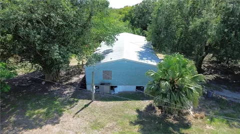 1114 Kidd Ln, Moore Haven, FL 33471 photo 5
