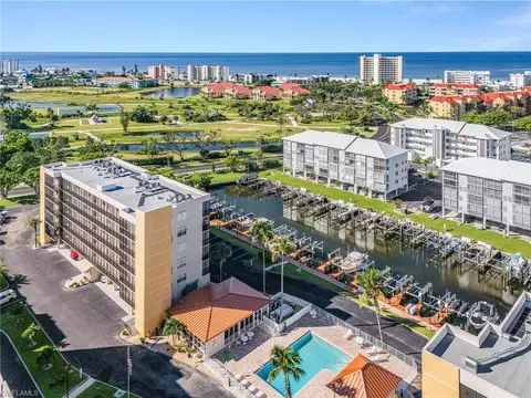 4491 Bay Beach Ln #133, Fort Myers Beach, FL 33931