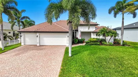 1506 NW 37th Pl, Cape Coral, FL 33993