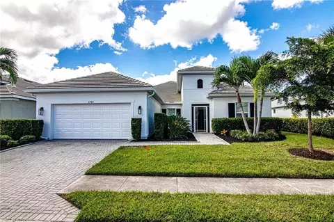 2768 Lambay Ct, Cape Coral, FL 33991