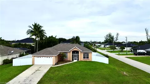 1721 SW 21st Ln, Cape Coral, FL 33991