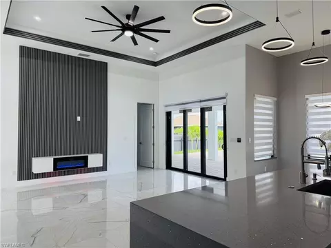 2447 NW 21st Ter, Cape Coral, FL 33993
