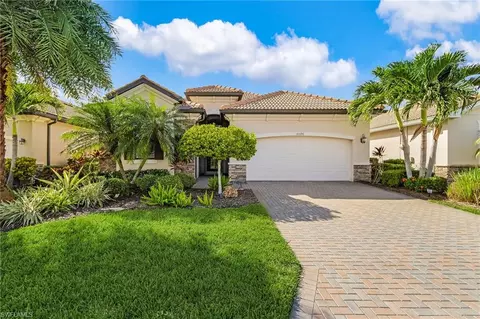 10596 Pistoia Dr, Fort Myers, FL 33913