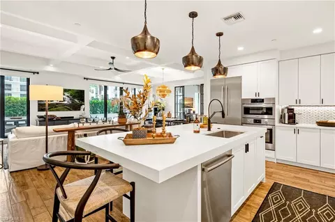 1115 Central Ave #256, Naples, FL 34102
