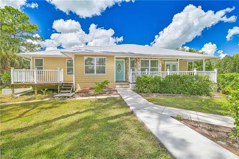 6840 Cadet Ave, Fort Myers, FL 33905