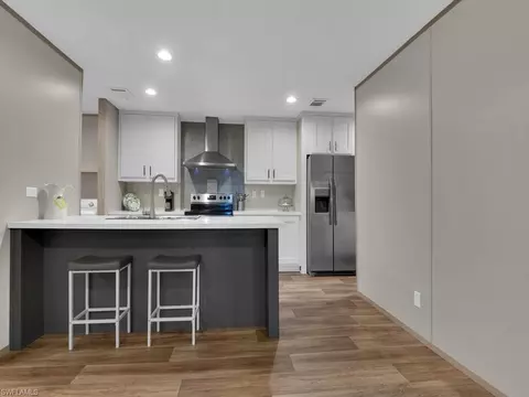 Kitchen - 1079 Summerall Rd, Labelle, FL 33935 photo 1 of 4