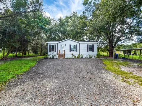 Exterior - 1079 Summerall Rd, Labelle, FL 33935 photo 2 of 9