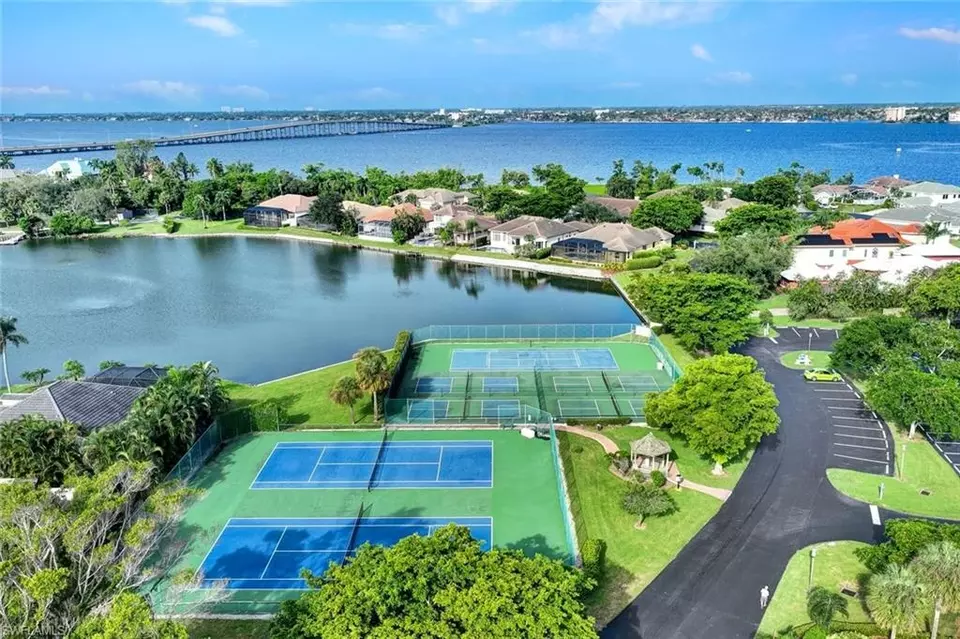 Other - 9599 Halyards Ct #13, Fort Myers, FL 33919 photo 4 of 5