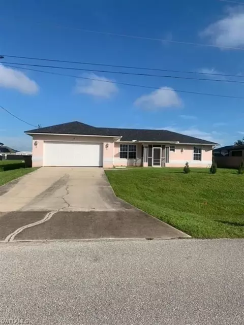 157 Partridge St, Lehigh Acres, FL 33974