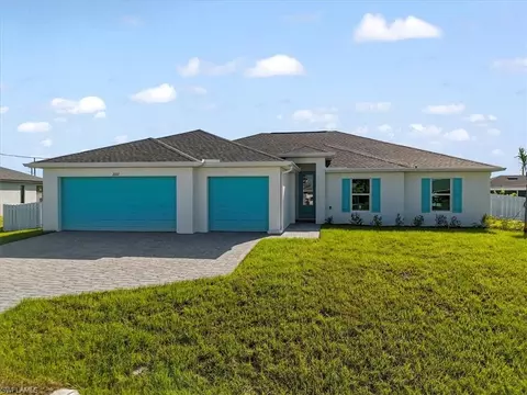 2227 NW 1st Pl, Cape Coral, FL 33993