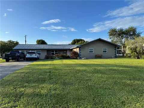 221 De Soto Ave, Clewiston, FL 33440