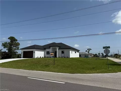 1728 Kismet Pkwy W, Cape Coral, FL 33993