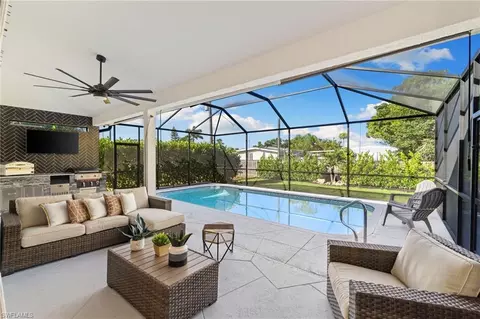 6785 Berwick Pl, Naples, FL 34104 photo 33