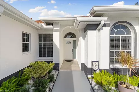 6785 Berwick Pl, Naples, FL 34104 photo 5