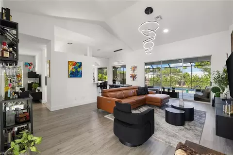 6785 Berwick Pl, Naples, FL 34104 photo 9