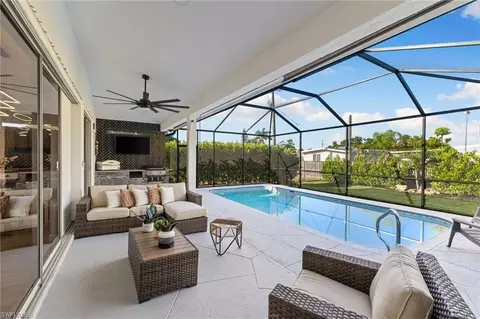 6785 Berwick Pl, Naples, FL 34104 photo 34