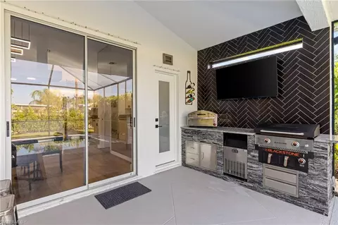 6785 Berwick Pl, Naples, FL 34104 photo 39