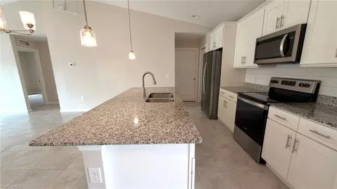 2912 NW 22nd Ave, Cape Coral, FL 33993