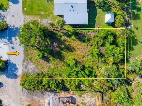 967 Fitzhugh St, Sanibel, FL 33957