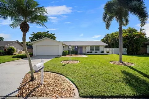 1450 Claret Ct, Fort Myers, FL 33919