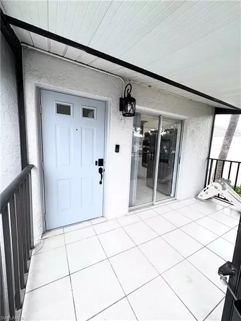4079 Northlight Dr #1802, Naples, FL 34112 photo 1