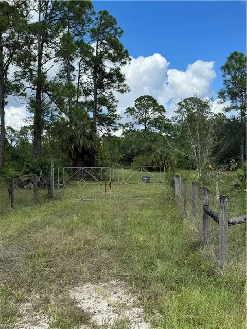 2201 Riviera Ave, Clewiston, FL 33440