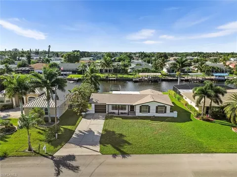 2014 SE 12th Ter, Cape Coral, FL 33990