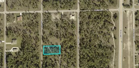 1216 James Ave, Lehigh Acres, FL 33972