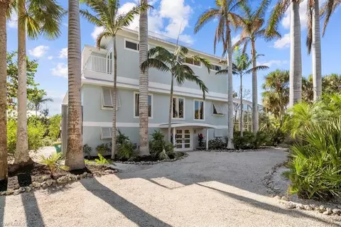 5753 Pine Tree Dr, Sanibel, FL 33957