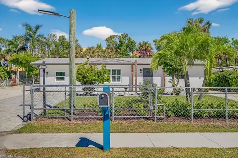 4699 Duera Mae Dr, Fort Myers, FL 33908