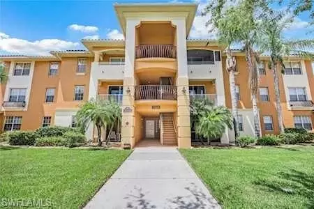 2904 Tuscan Dr #104, Cape Coral, FL 33909
