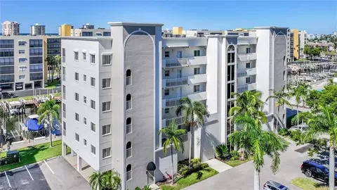 4361 Bay Beach Ln #424, Fort Myers Beach, FL 33931